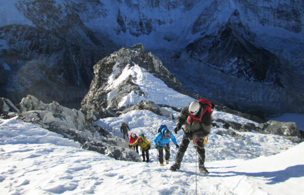 Lobuche East Peak 6,119m